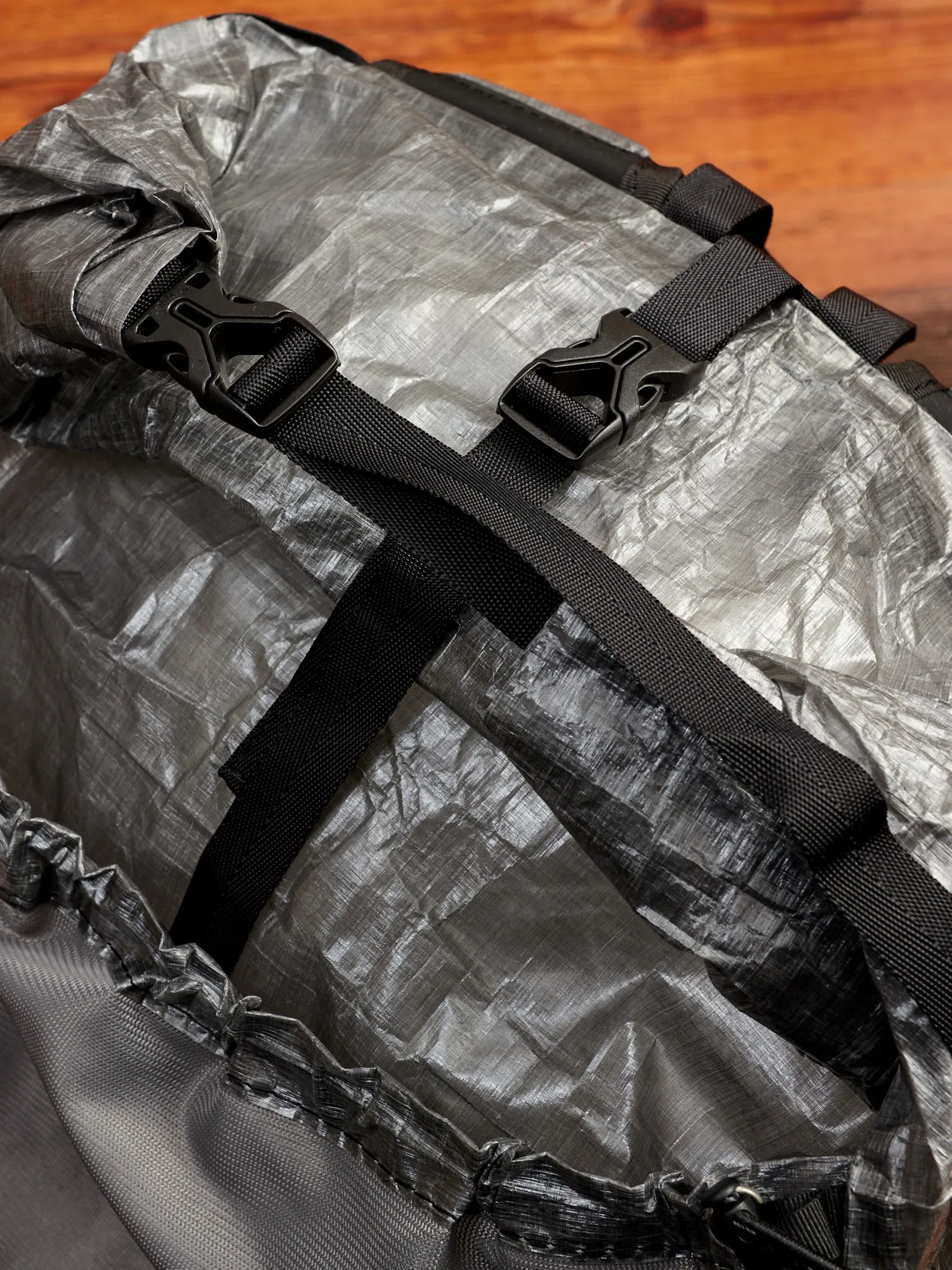 25L Dyneema Backpack in Charcoal