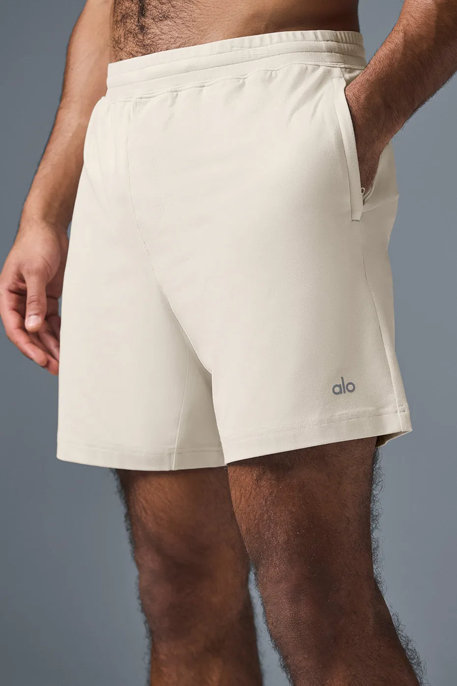 7" Conquer React Performance Short - Bone