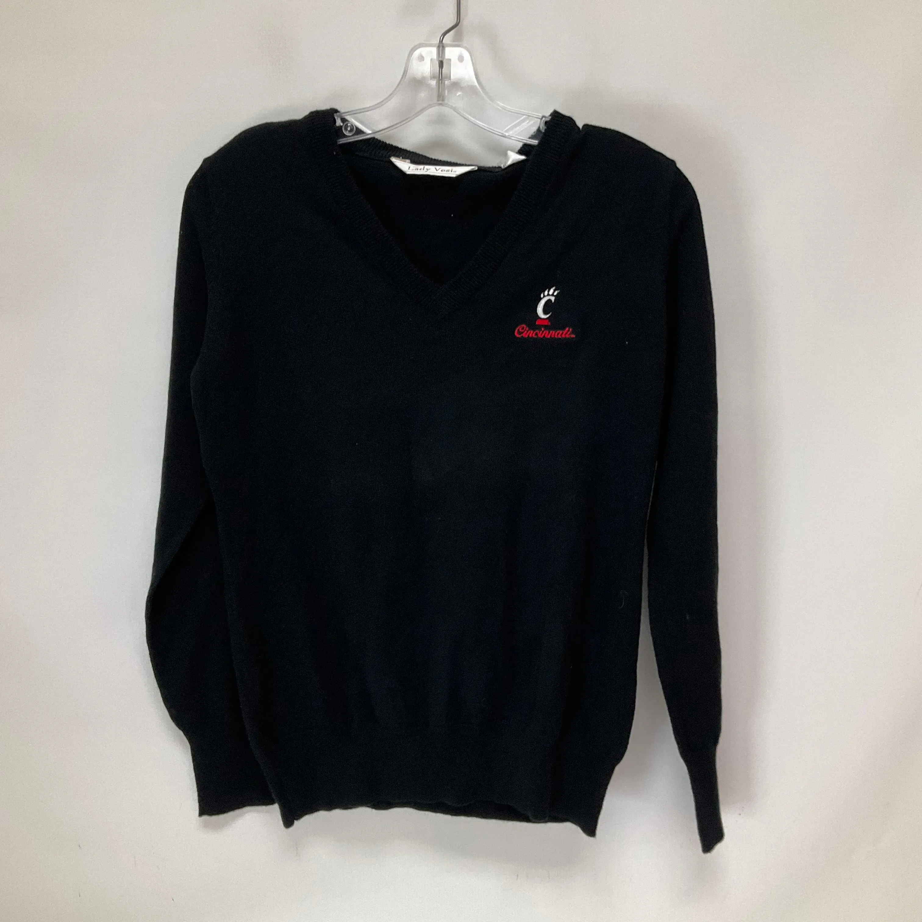 Black Sweater Clothes Mentor, Size S