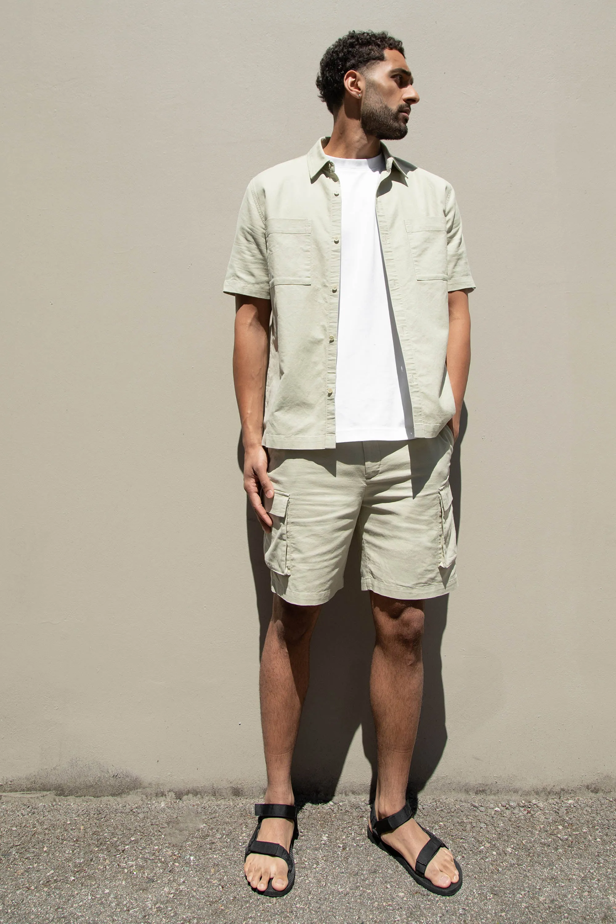 COTTON LINEN CARGO SHORT SLEEVE SHIRT