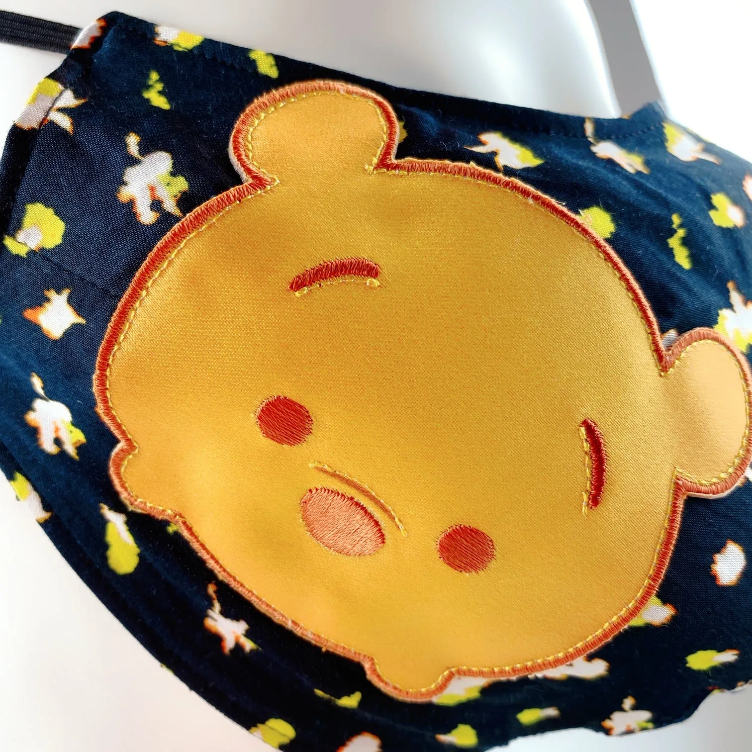 Face Mask 4 Protect Disney Tsum Tsum Pooh on Flower