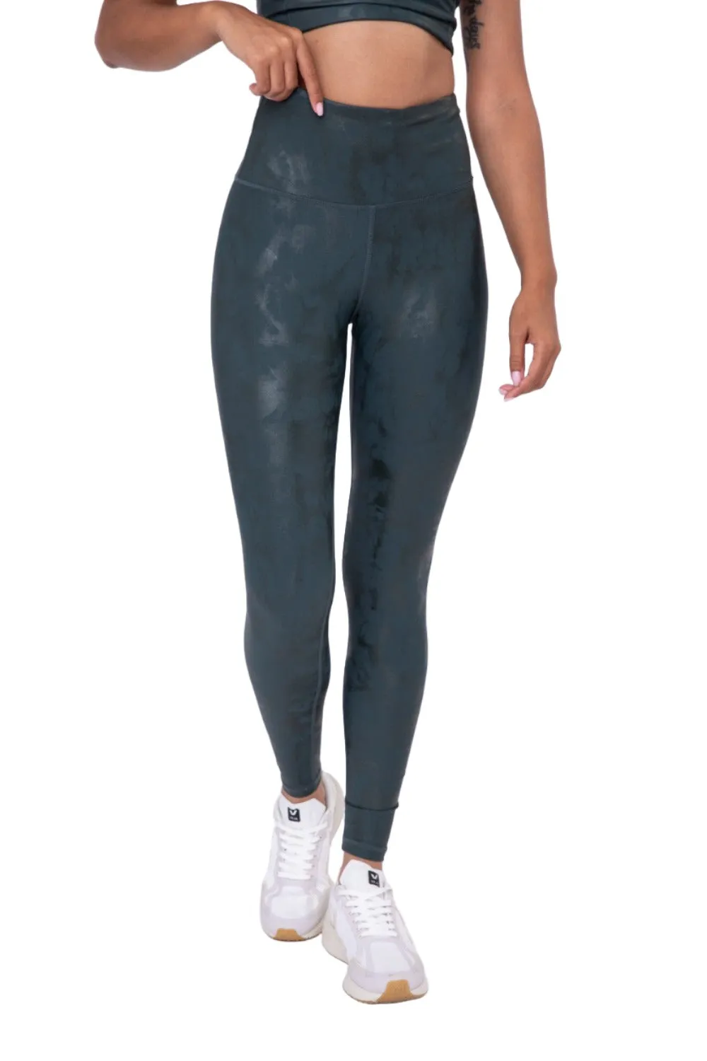 Mono B Metallic Foil Printed High-Waist Leggings APH2873 and Plus