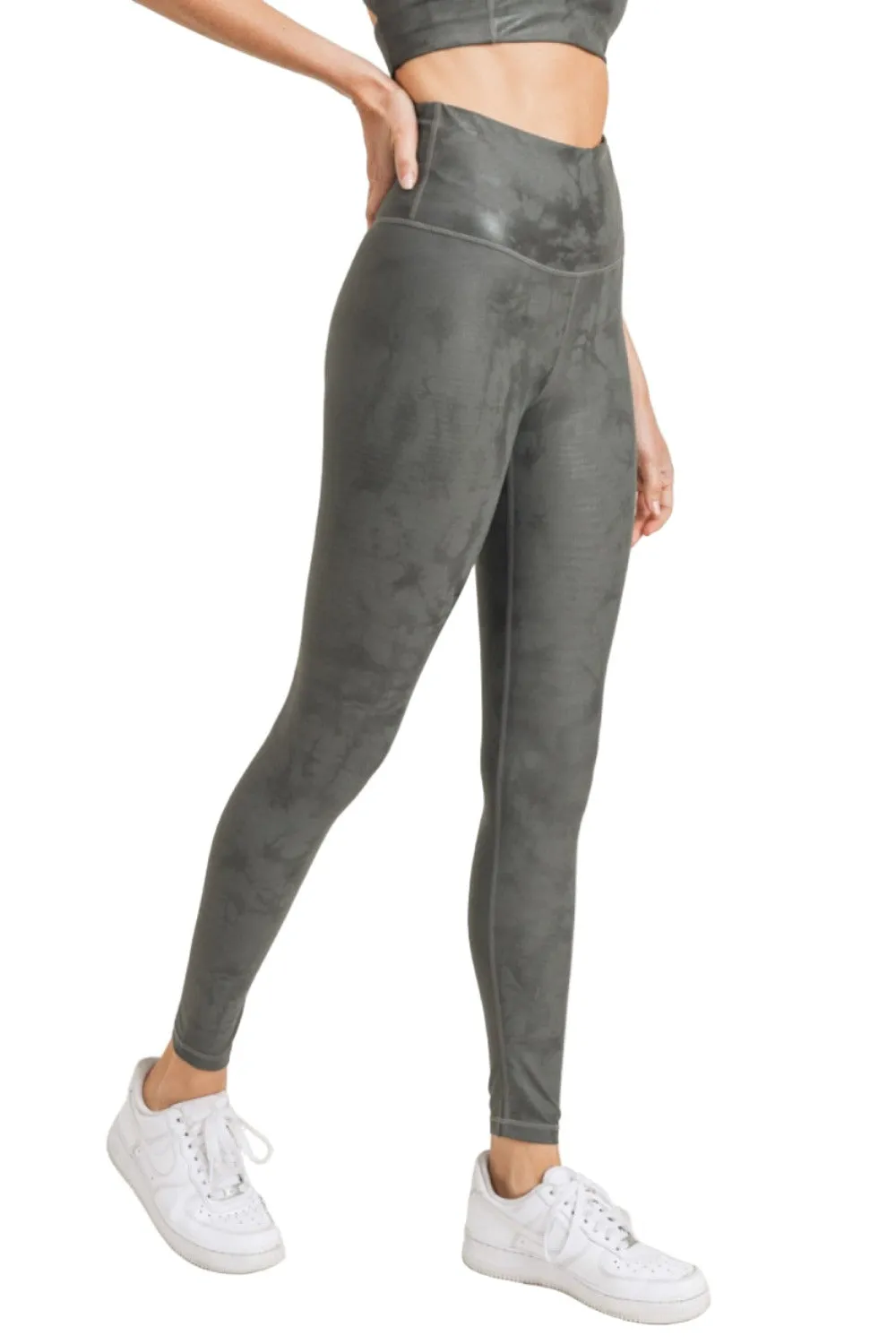 Mono B Metallic Foil Printed High-Waist Leggings APH2873 and Plus