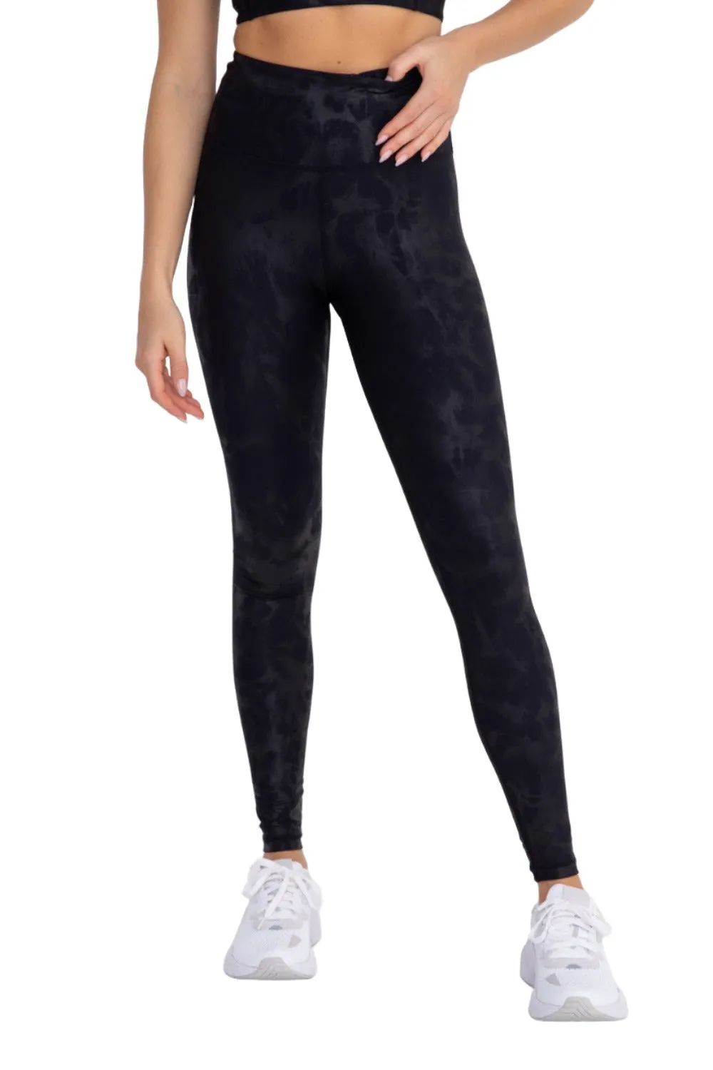 Mono B Metallic Foil Printed High-Waist Leggings APH2873 and Plus