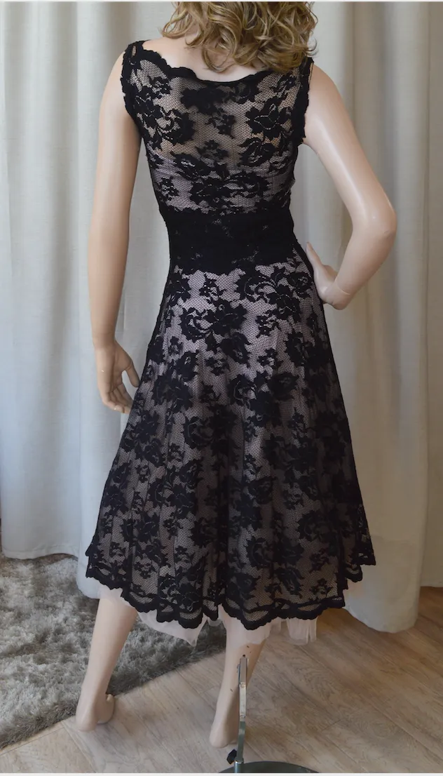 Olvis Lace Grace Kelly Dress