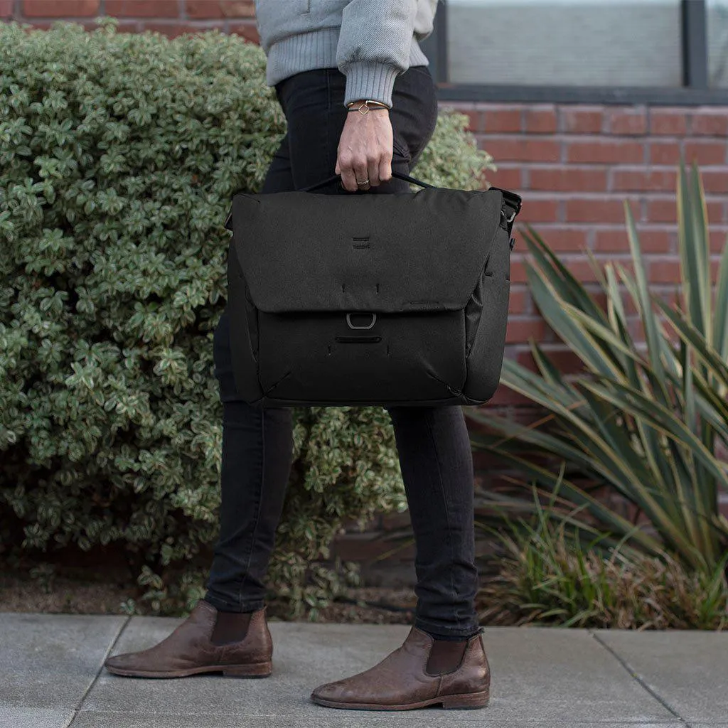 Peak Design Everyday Messenger v2