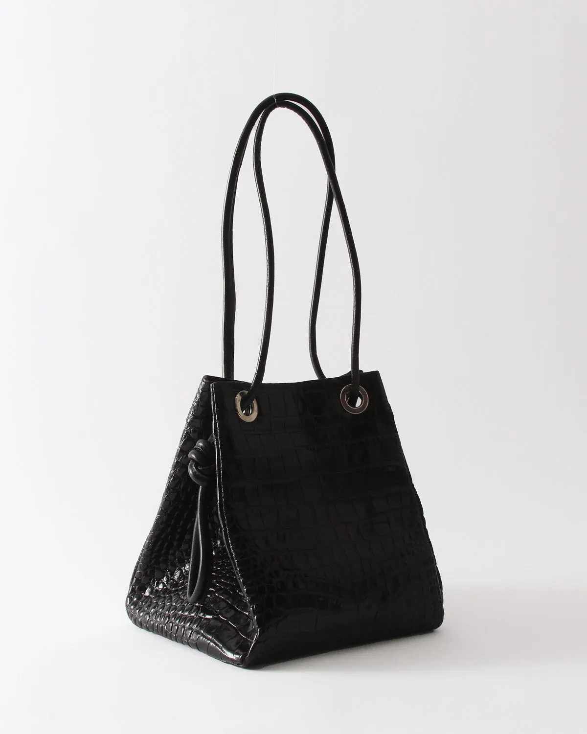 Rita Bucket Leather Embossed Black