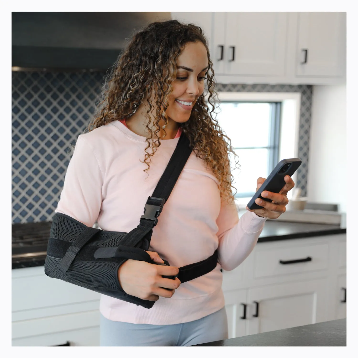 Shoulder Abduction Sling Immobilizer | Rotator Cuff Arm Brace for Post-Surgery Recovery & Subluxation