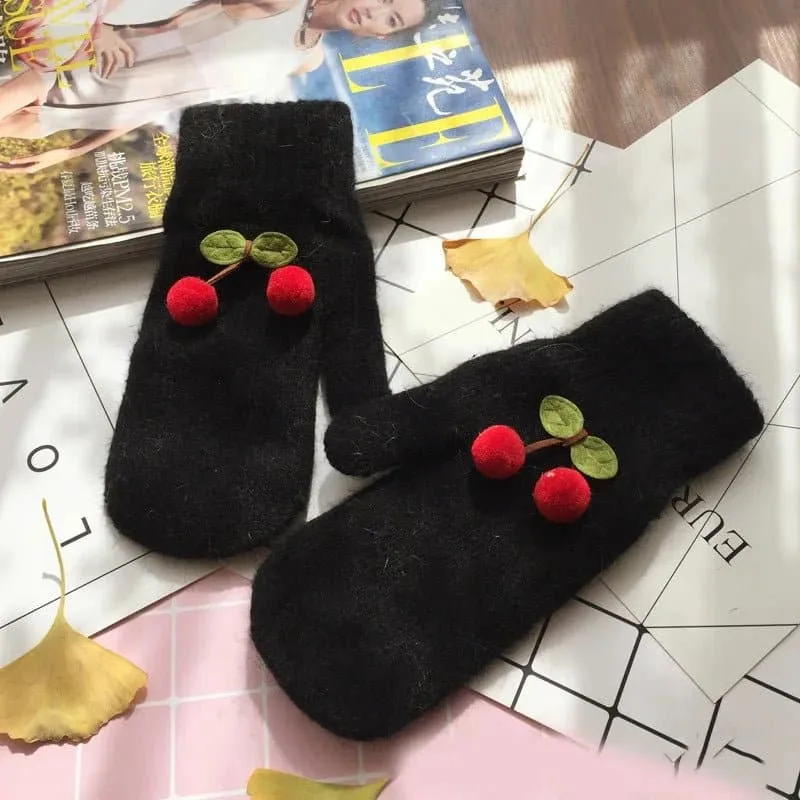 Soft Warm Cartoon Mittens for Women - Maximum Warmth, Comfortable Fit