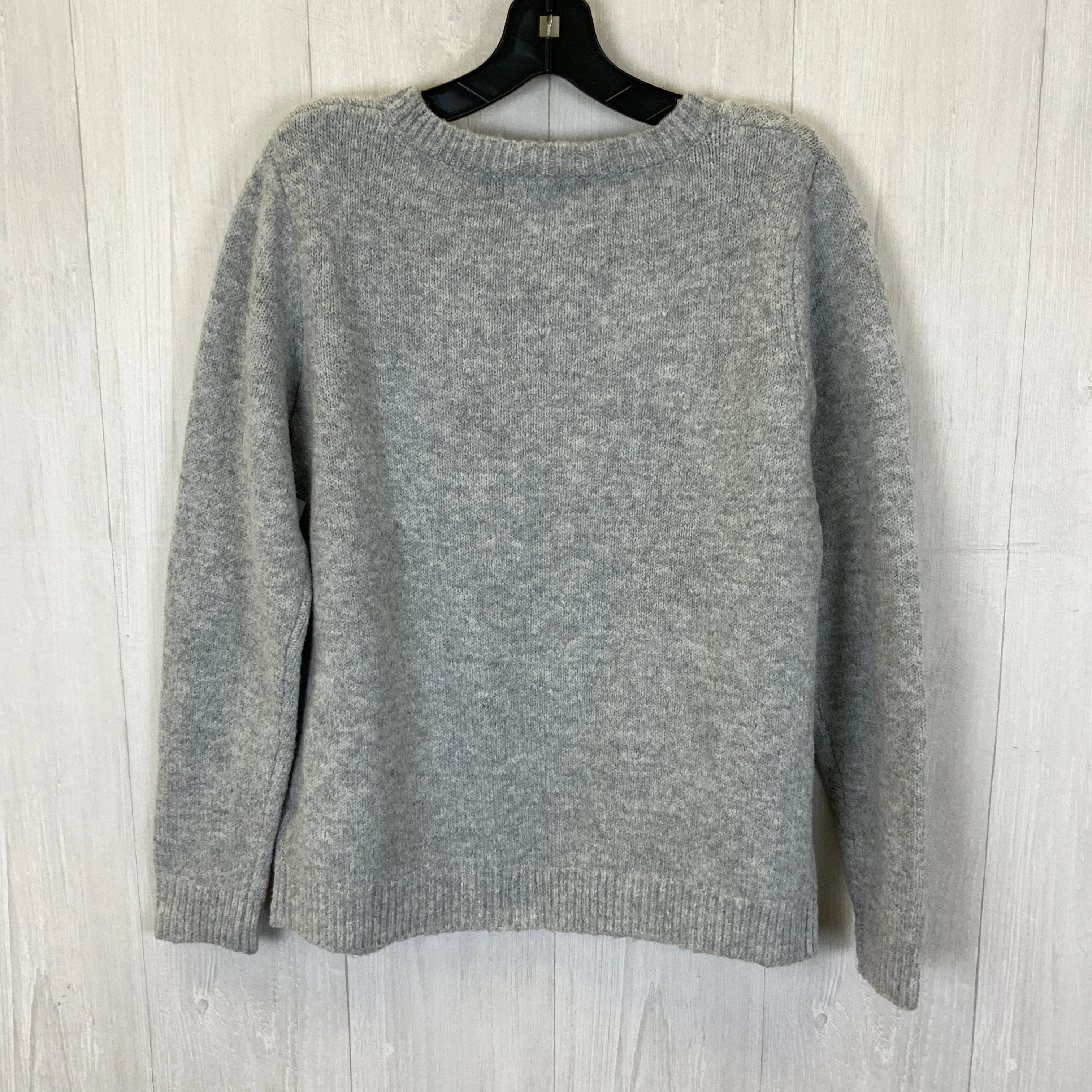 Sweater By Cupcakes And Cashmere In Grey, Size: M