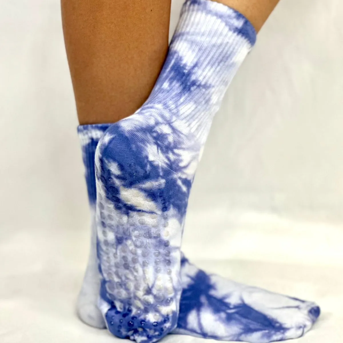 TIE DYE  yoga grip crew socks - lilac