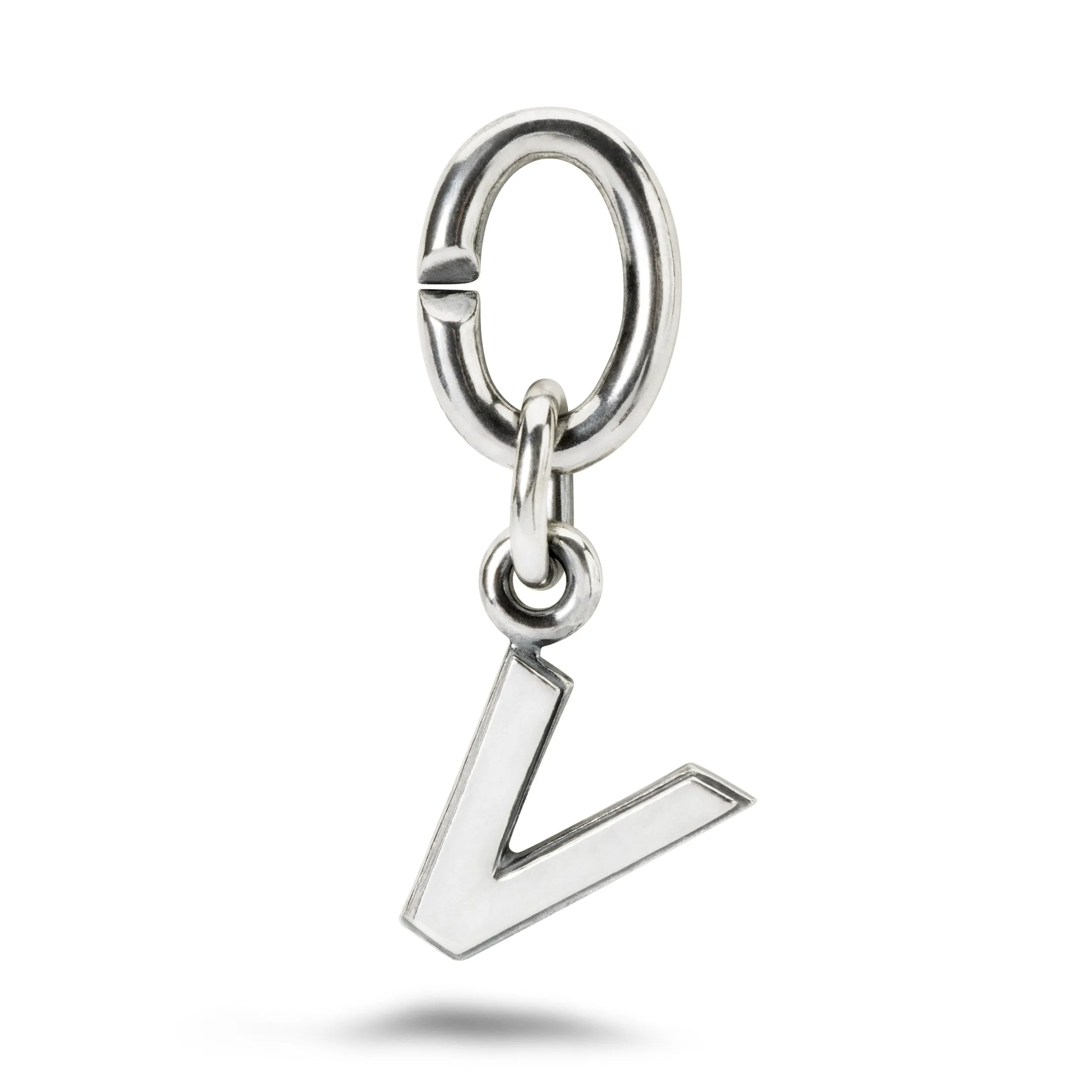 V, Silver Link Charm